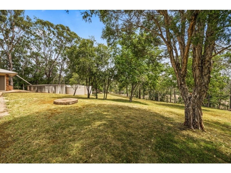 12454 New England Highway, Top Camp QLD 4350