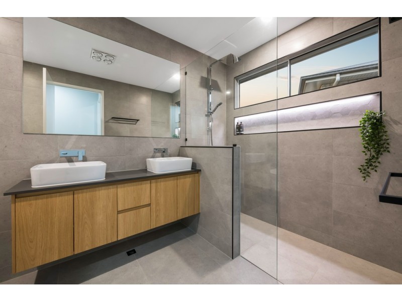 51 Federation Drive, Highfields QLD 4352