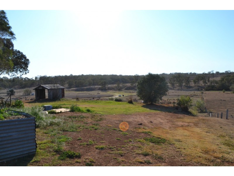 66 Willis Road, Meringandan West QLD 4352