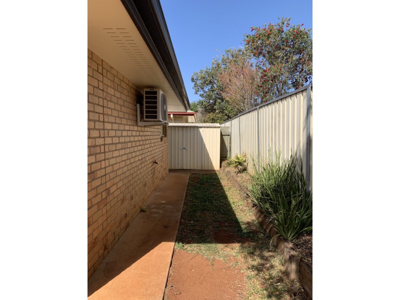 46 Jutsum Street, Middle Ridge QLD 4350