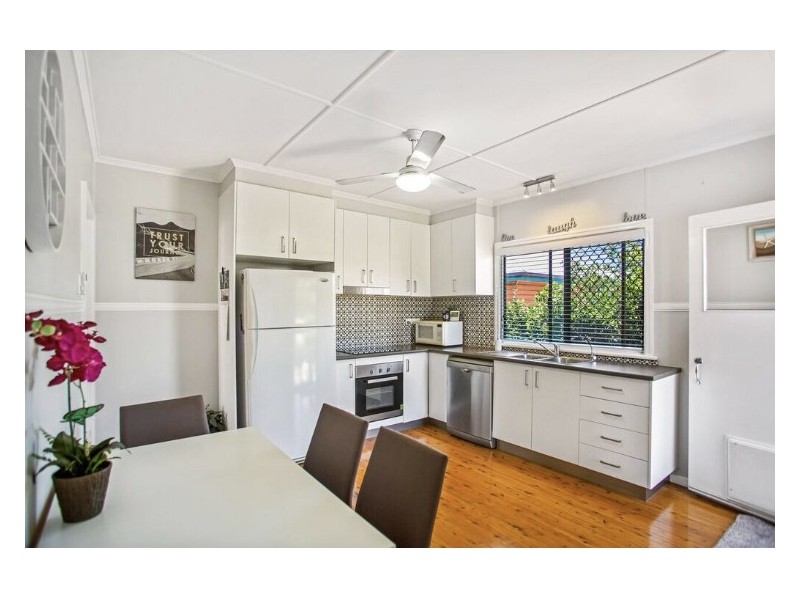 36 Stehn Street, Harristown QLD 4350