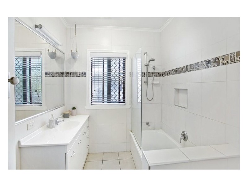 36 Stehn Street, Harristown QLD 4350
