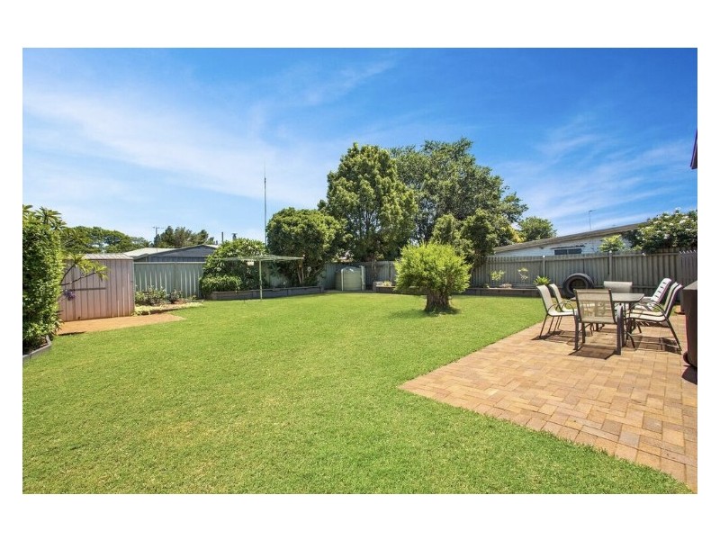 36 Stehn Street, Harristown QLD 4350