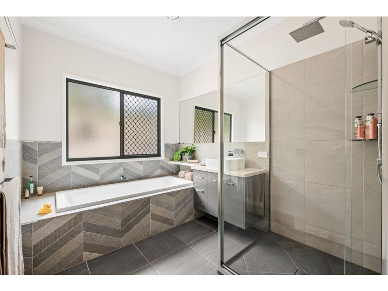 658 Rockmount Road, Preston QLD 4352