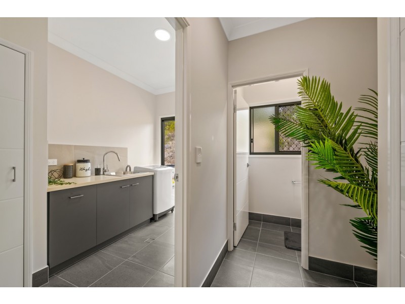 658 Rockmount Road, Preston QLD 4352