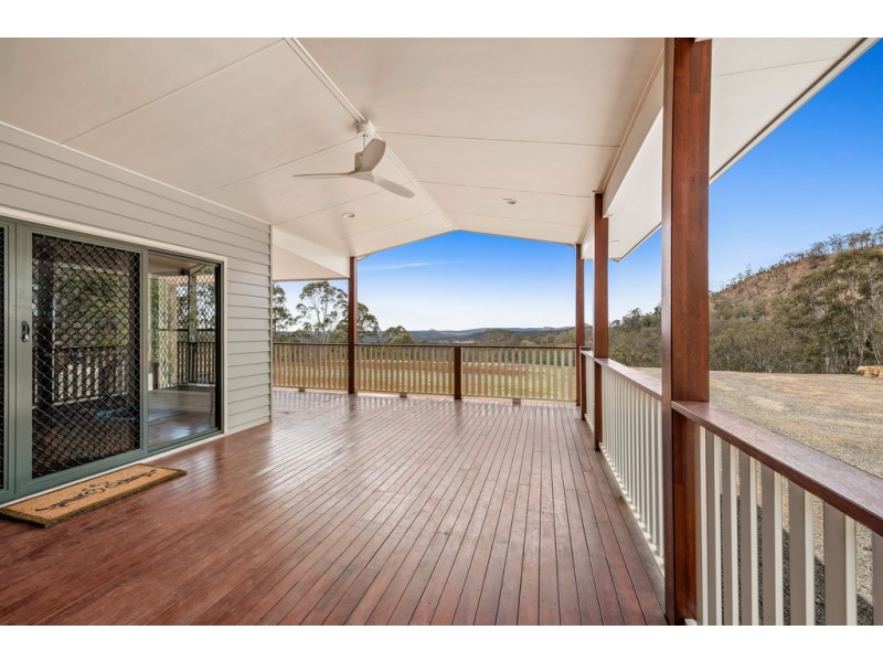 658 Rockmount Road, Preston QLD 4352