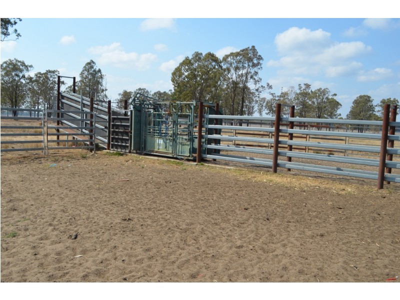 2811 Lockwood Road, Kurrowah QLD 4352