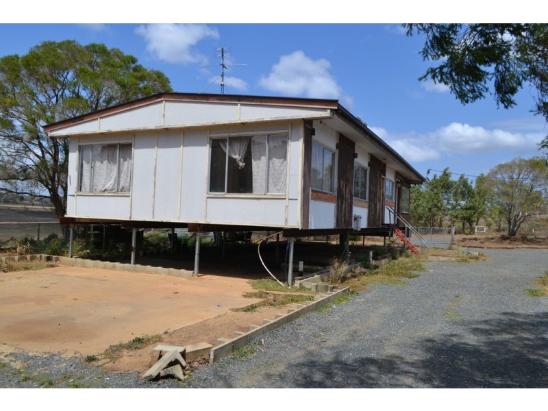 66 Willis Road, Meringandan West QLD 4352