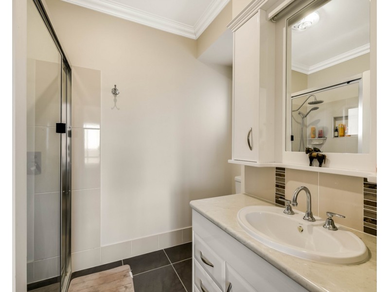 102 Crighton Road, Biddeston QLD 4401