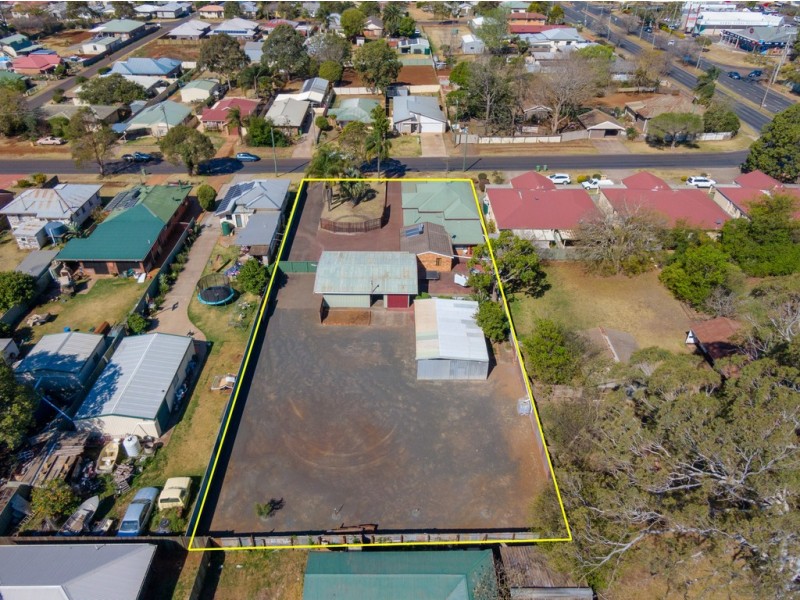 47 Payne Street, Wilsonton QLD 4350