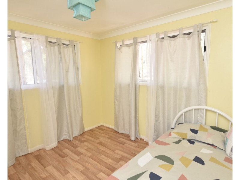 74 Koreelah Street, Upper Lockyer QLD 4352