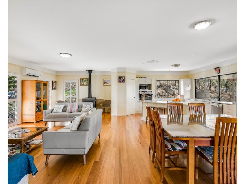 140 Carroll Road, Hodgson Vale QLD 4352