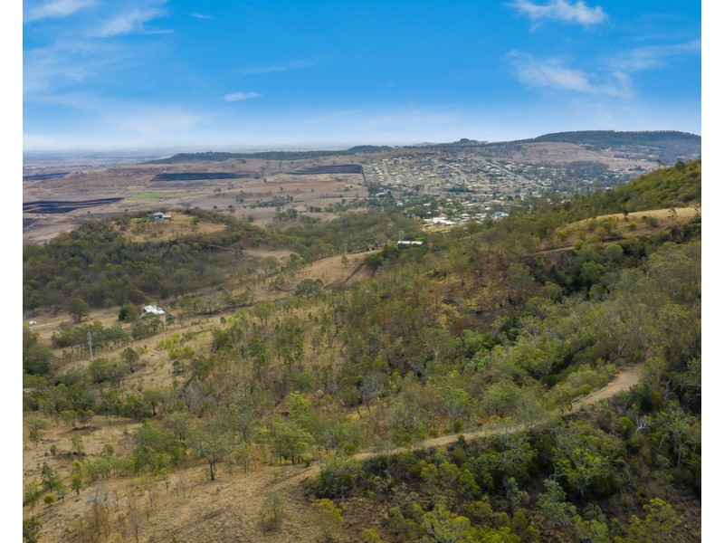 140 Carroll Road, Hodgson Vale QLD 4352