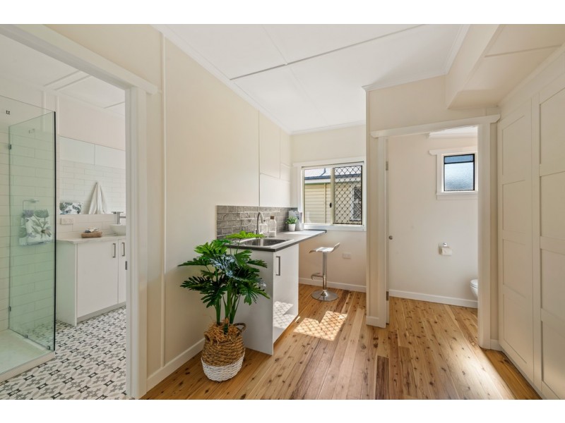 125 Stephen Street, Harristown QLD 4350