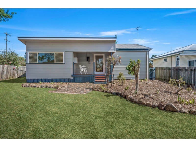 125 Stephen Street, Harristown QLD 4350