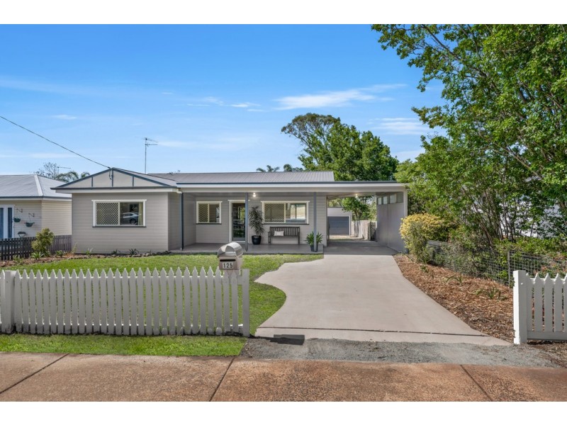 125 Stephen Street, Harristown QLD 4350