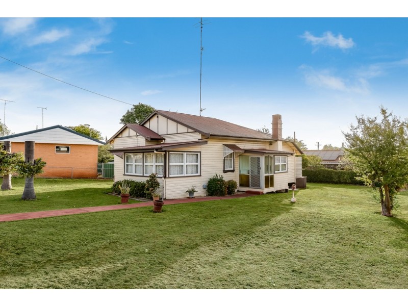 787 Ruthven Street, South Toowoomba QLD 4350