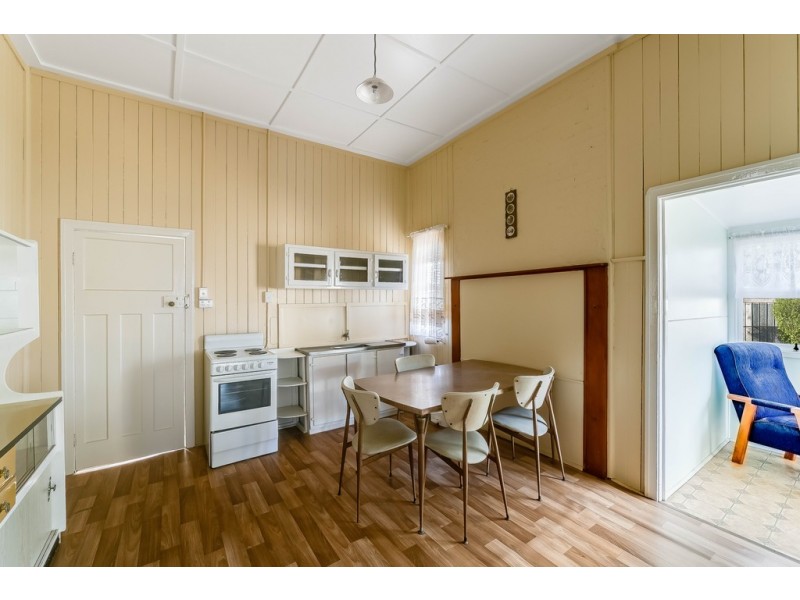 787 Ruthven Street, South Toowoomba QLD 4350