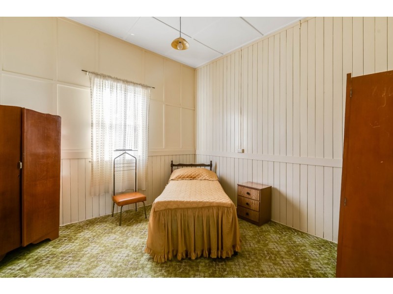 787 Ruthven Street, South Toowoomba QLD 4350