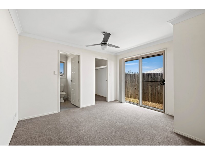 678 Greenwattle Street, Harristown QLD 4350