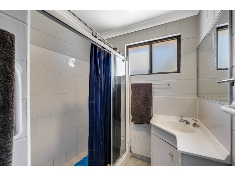 15 Catherine Crescent, Kingsthorpe QLD 4400