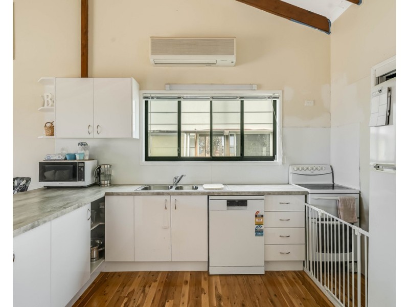 243 Bacons Road, Kelvinhaugh QLD 4401
