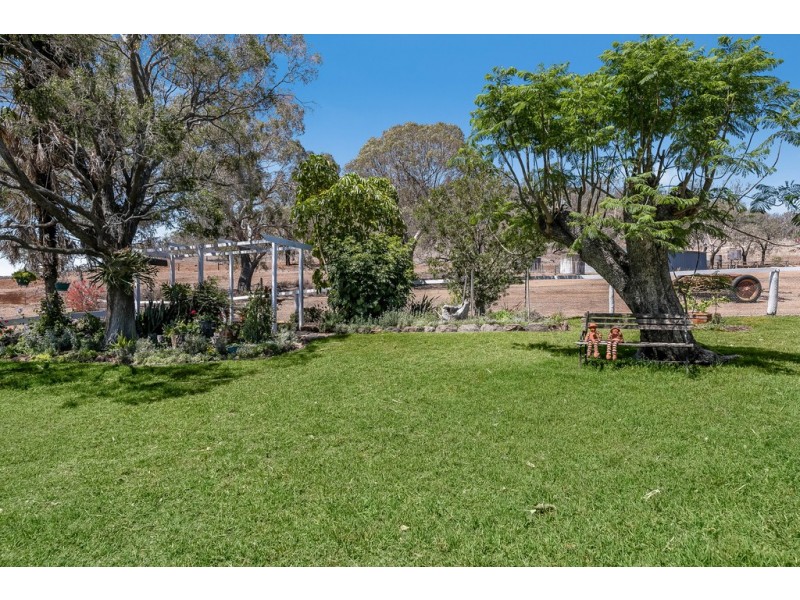2389 Toowoomba-Karara Road, Felton QLD 4358