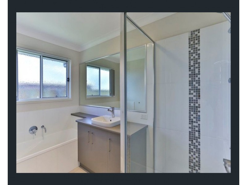 19 MCGEE DRIVE, Kearneys Spring QLD 4350