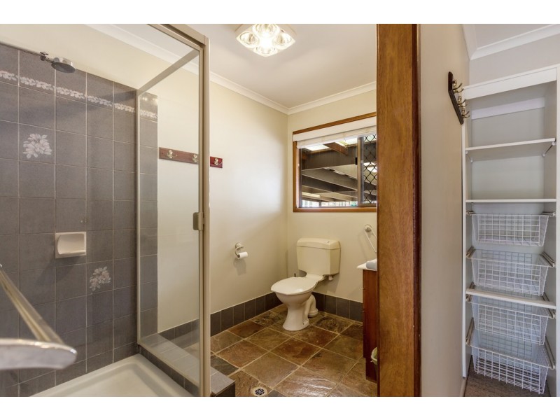 1607 Murphys Creek Road, Murphys Creek QLD 4352