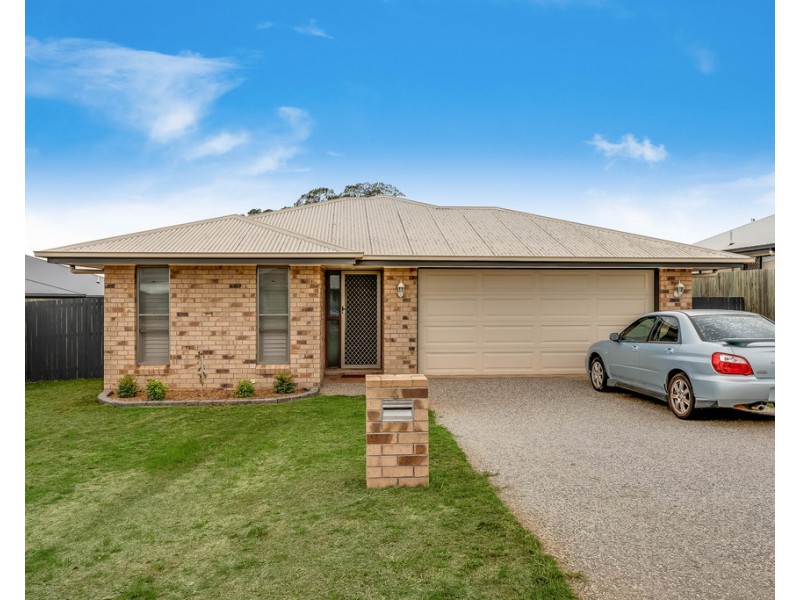 4 Macrossan Street, Cranley QLD 4350