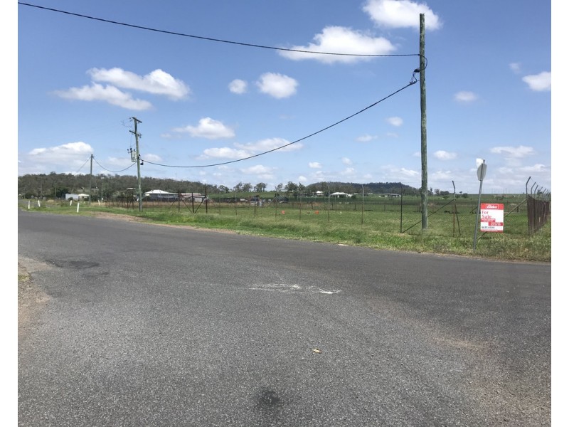 4 Allen Road, Greenmount East QLD 4359