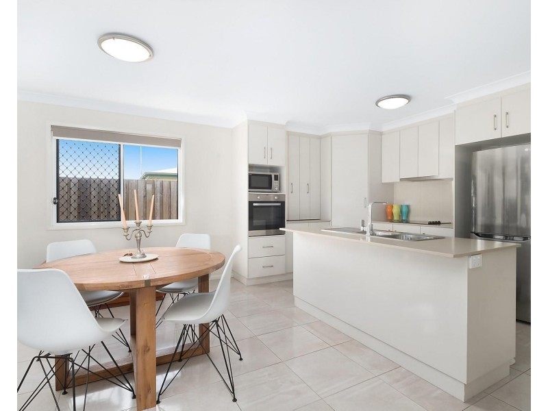 2/85 North Street, Harlaxton QLD 4350