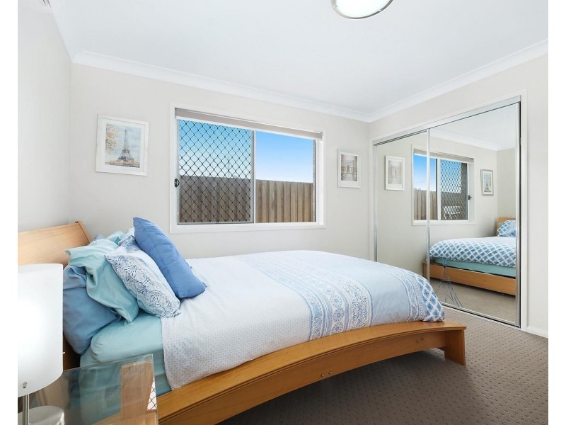 2/85 North Street, Harlaxton QLD 4350