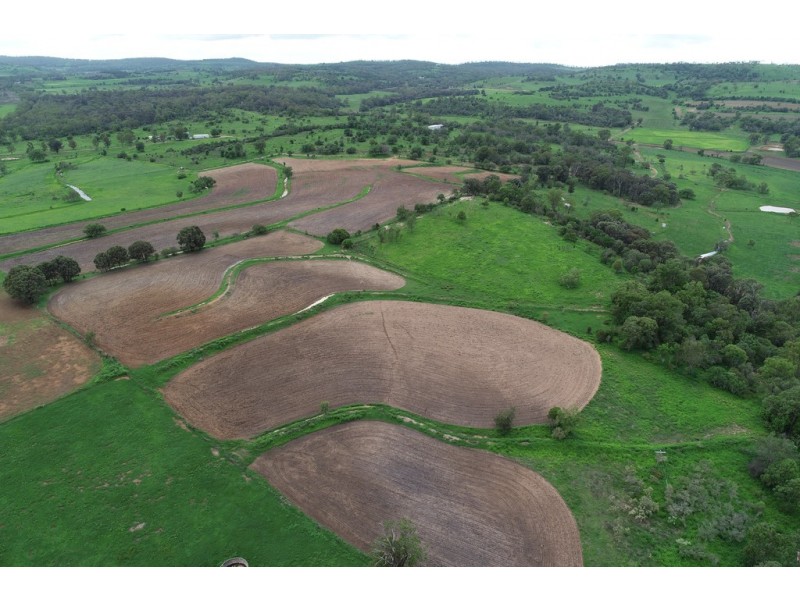 3792 Oakey-Cooyar Road, Evergreen QLD 4352