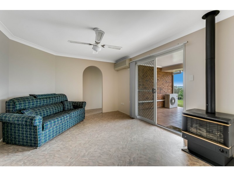 11 Tower Park Court, Crows Nest QLD 4355