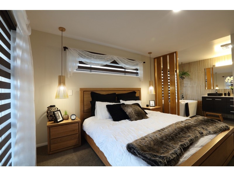 160 Kearney Street, Kearneys Spring QLD 4350