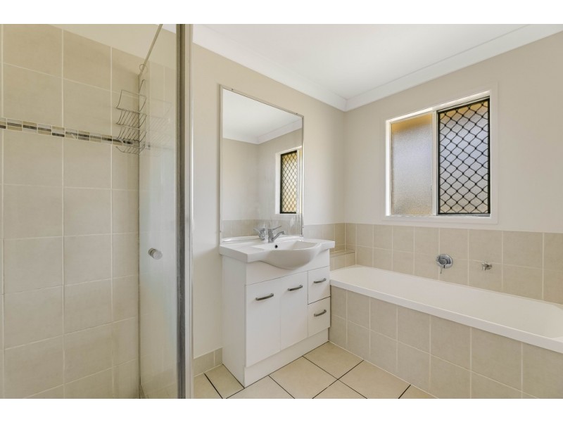 406 Topps Road, Flagstone Creek QLD 4344