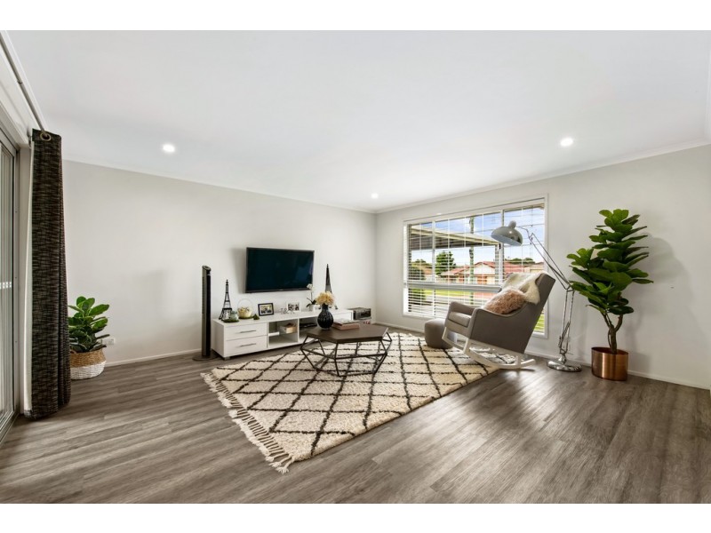 5 Smythe Street, Kearneys Spring QLD 4350