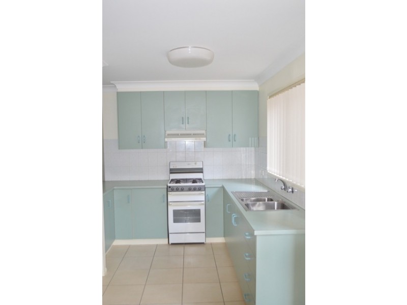 4/56 Gordon Avenue, Newtown QLD 4350