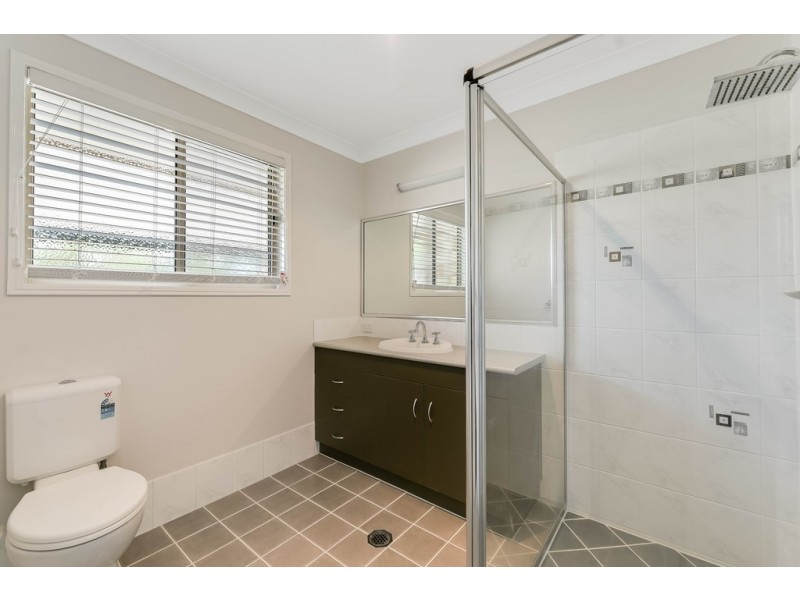 26 Station Street, Wyreema QLD 4352