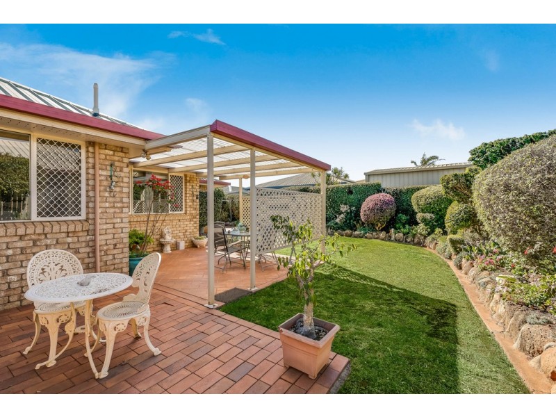 19 Oaklands Court, Glenvale QLD 4350