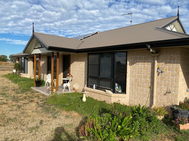 129 King Street, Clifton QLD 4361