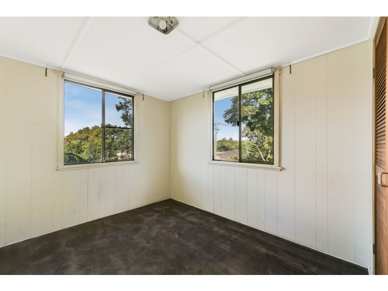 307 James Street, Newtown QLD 4350