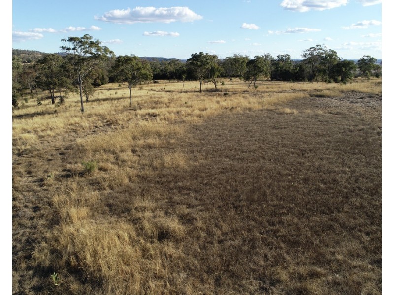 Lot 900 Crimson Rosella Avenue, Meringandan West QLD 4352