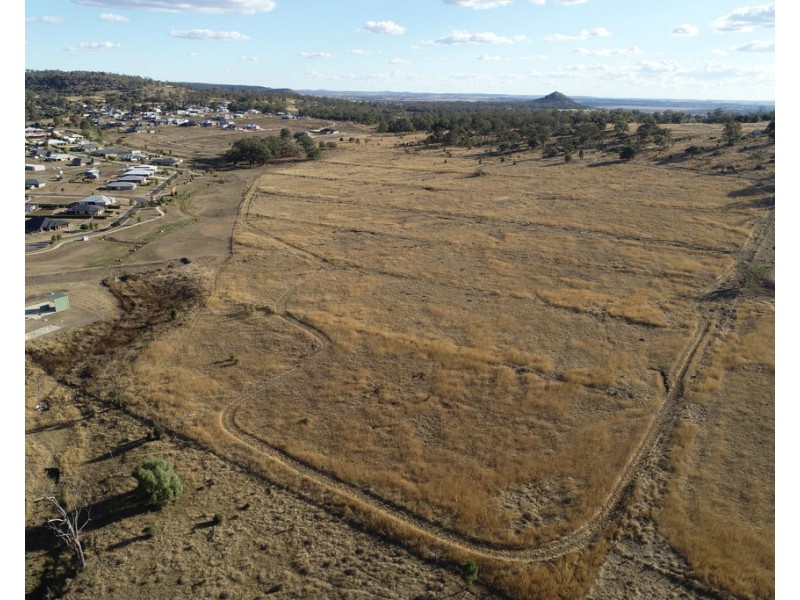 Lot 900 Crimson Rosella Avenue, Meringandan West QLD 4352