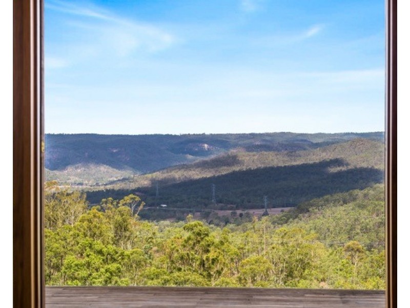 18 Silver Pinch Road, Silver Ridge QLD 4352