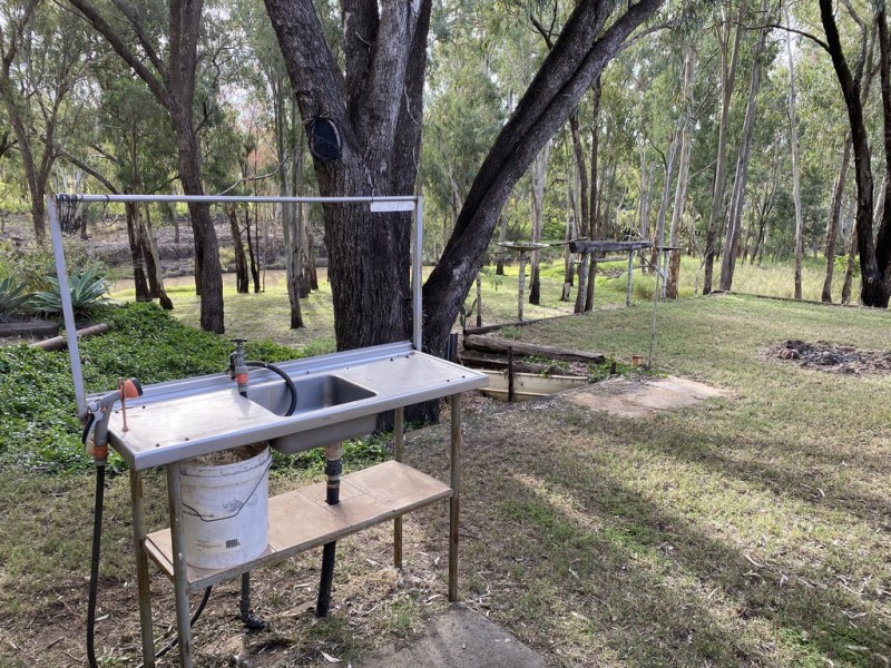 27 Foster Street, Condamine QLD 4416