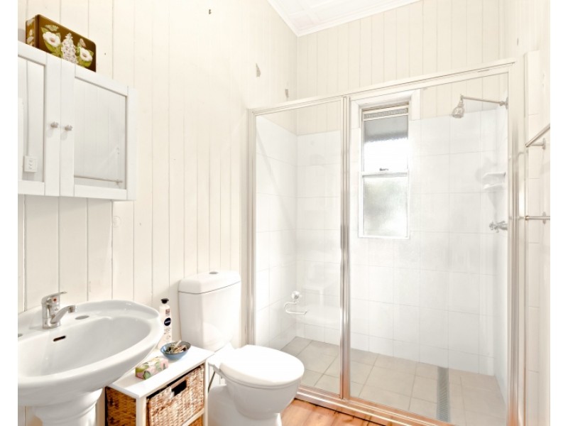85 Stephen Street, Harristown QLD 4350