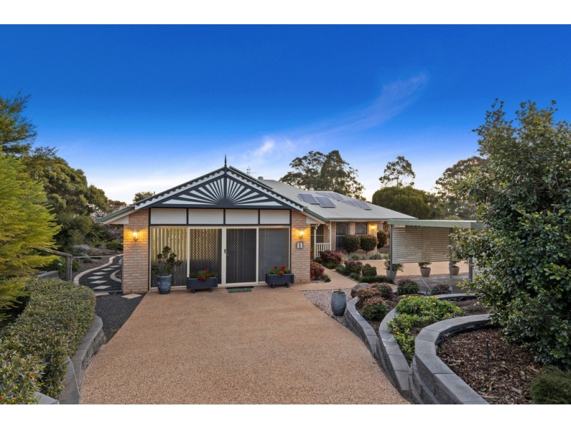 1 Kimdon Crescent, Highfields QLD 4352