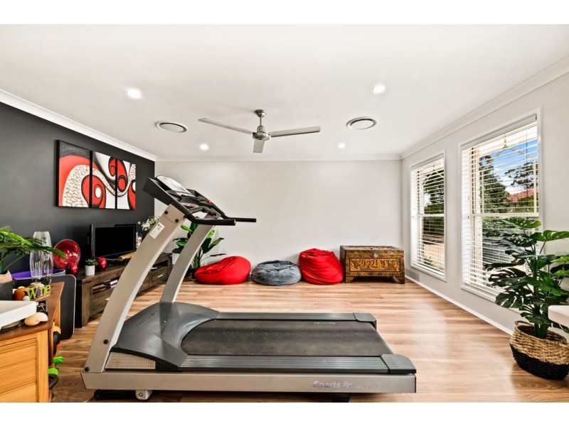 1 Kimdon Crescent, Highfields QLD 4352